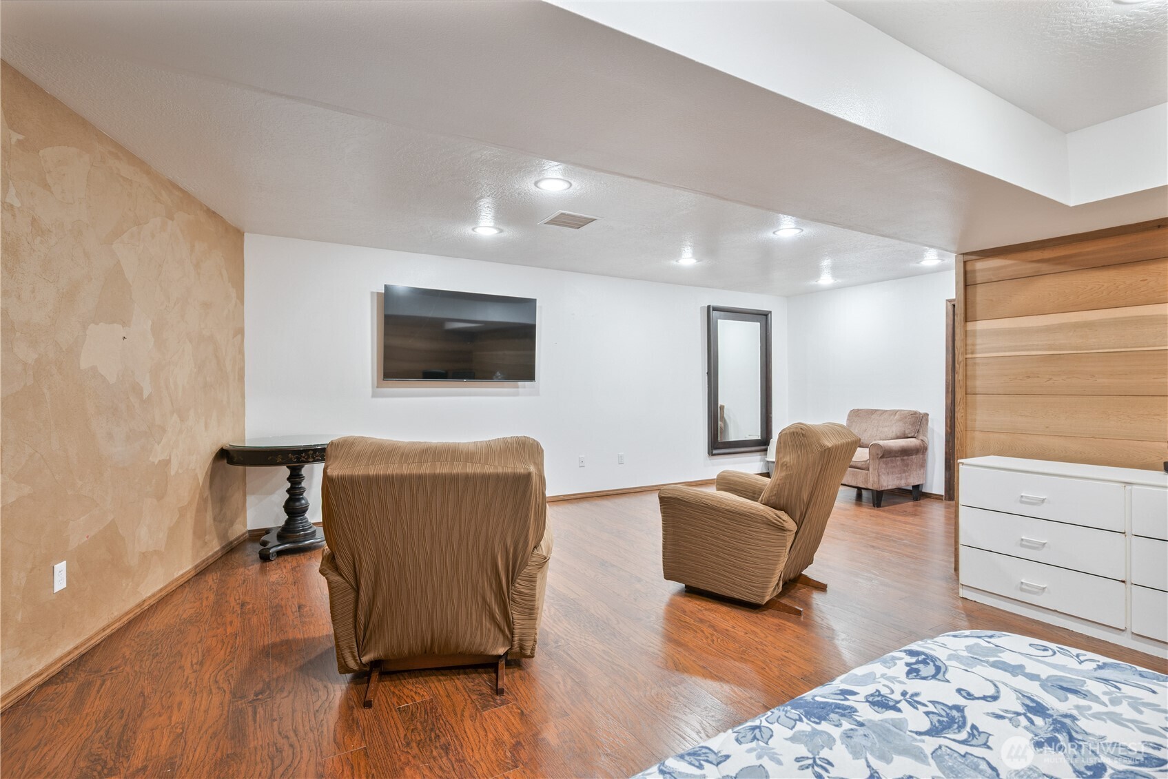 4515 Columbia Heights Road Longview, WA 98632 - Photo 18 of 37 Gallery Image 18
