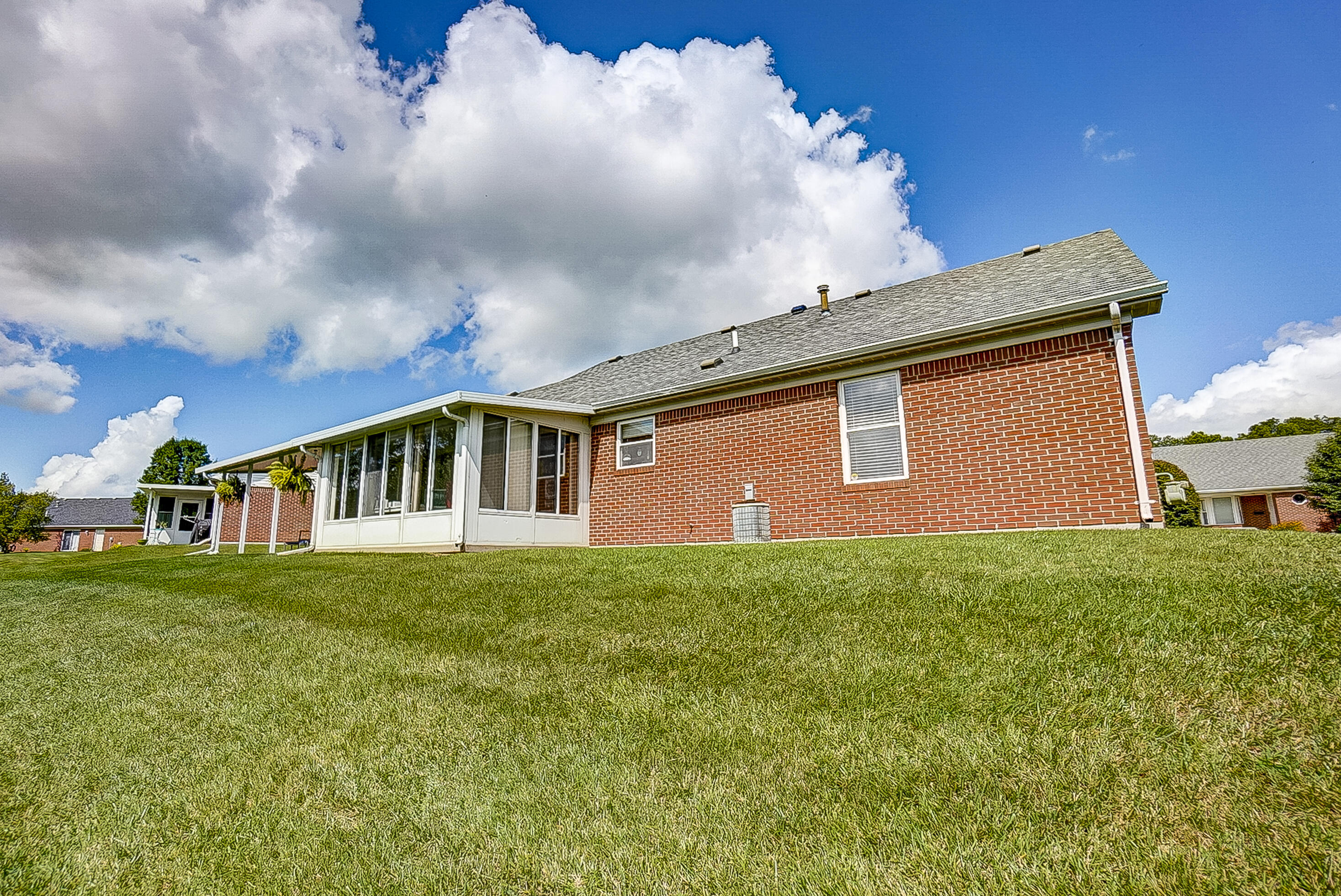 1149 Pheasant Run Springfield, OH 45503 - Photo 24 of 27 Gallery Image 24