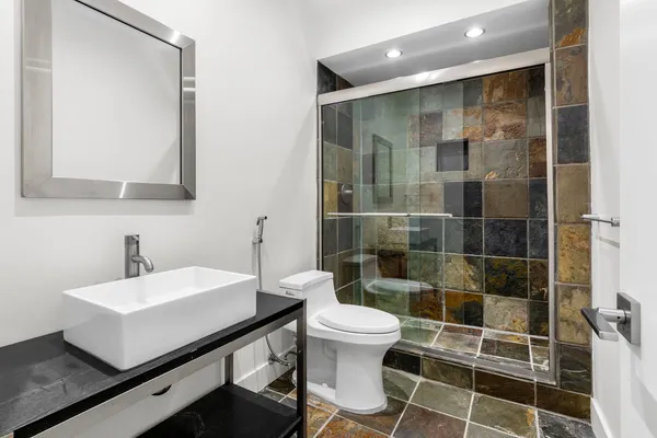 $10,900 | 1618 West Pierce Avenue, Chicago, IL 60622