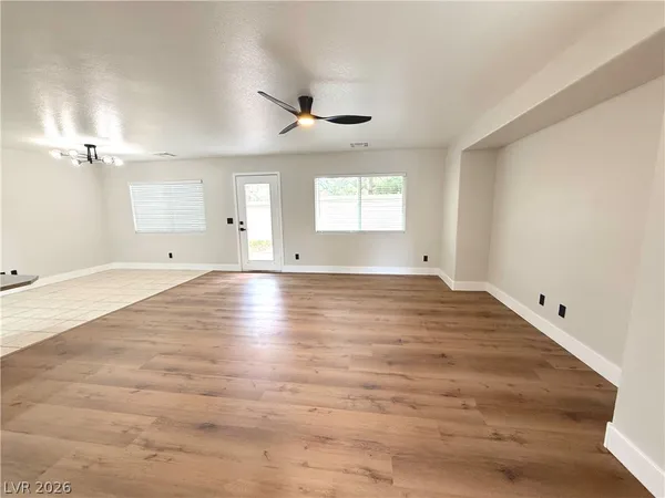 $2,400 | 224 Wicked Wedge Way, Las Vegas, NV 89148