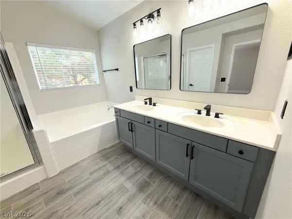 $2,400 | 224 Wicked Wedge Way, Las Vegas, NV 89148