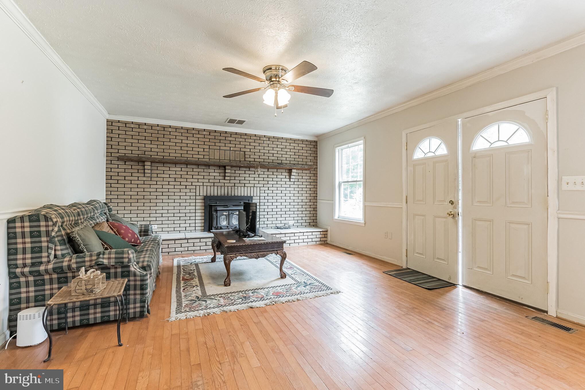 7250 Hawthorne Road La Plata, MD 20646 - Photo 9 of 32 Gallery Image 9