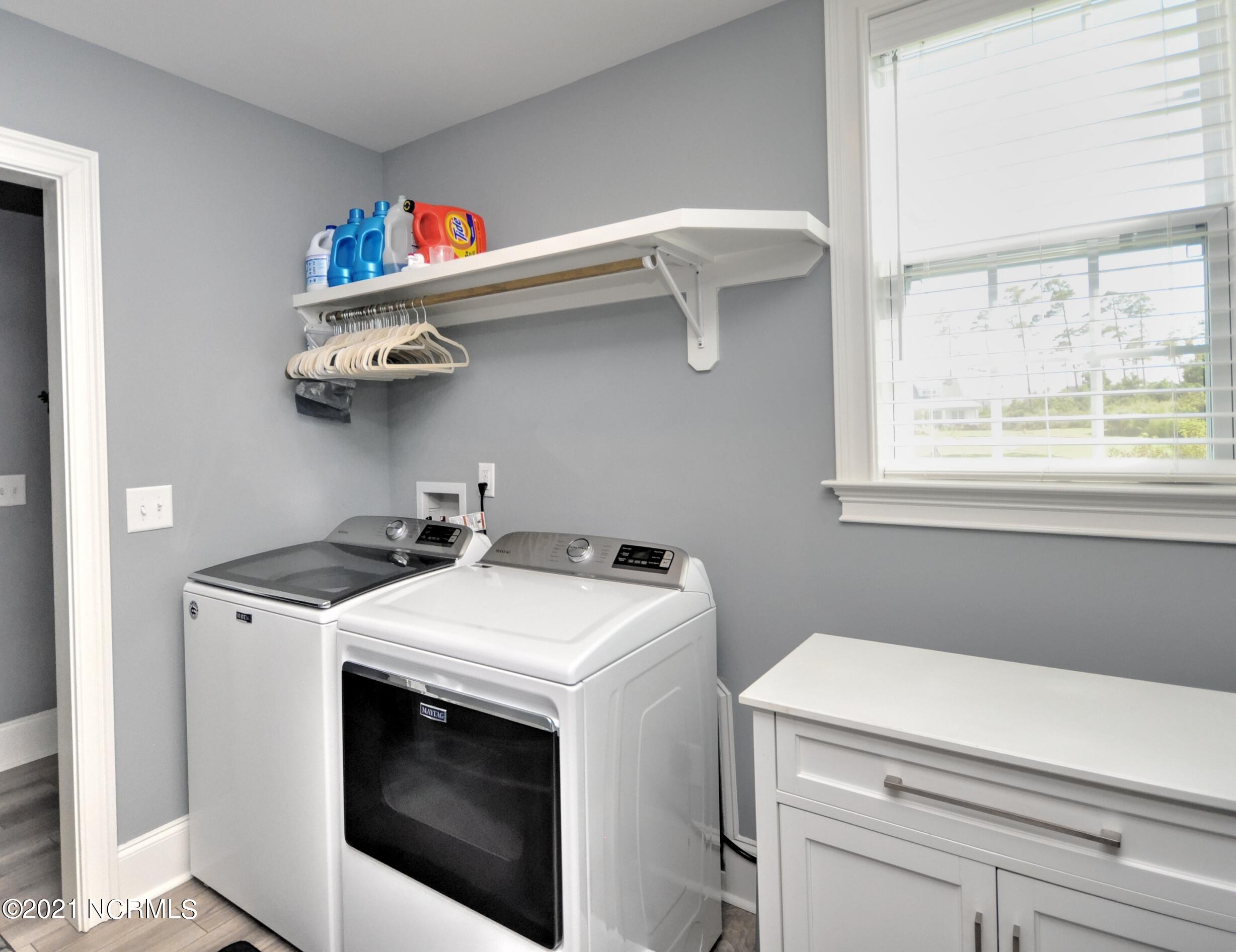 1444 Long Pond Road Southwest Ocean Isle Beach, NC 28469 - Photo 18 of 48 Laundry