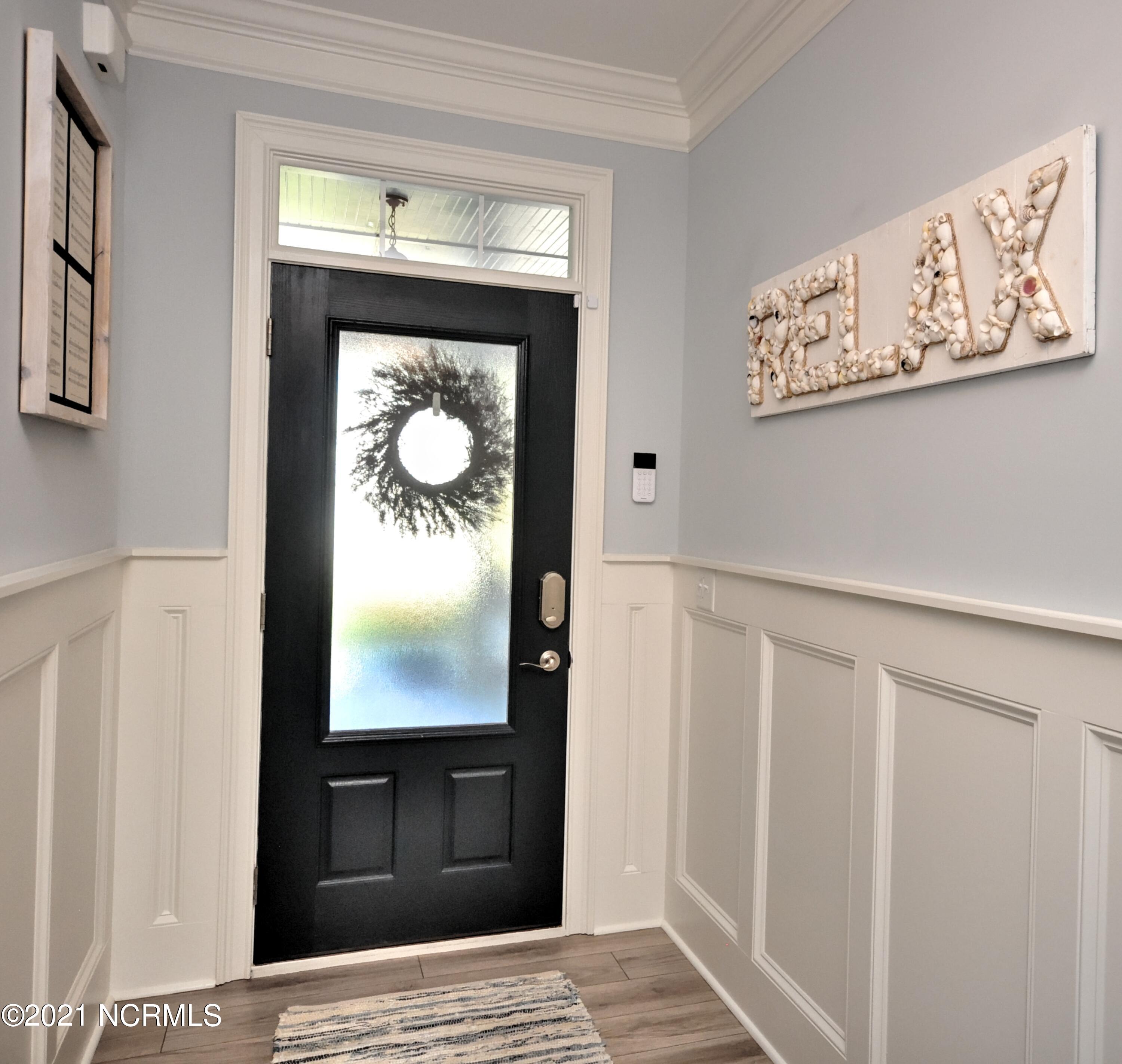1444 Long Pond Road Southwest Ocean Isle Beach, NC 28469 - Photo 5 of 48 Foyer