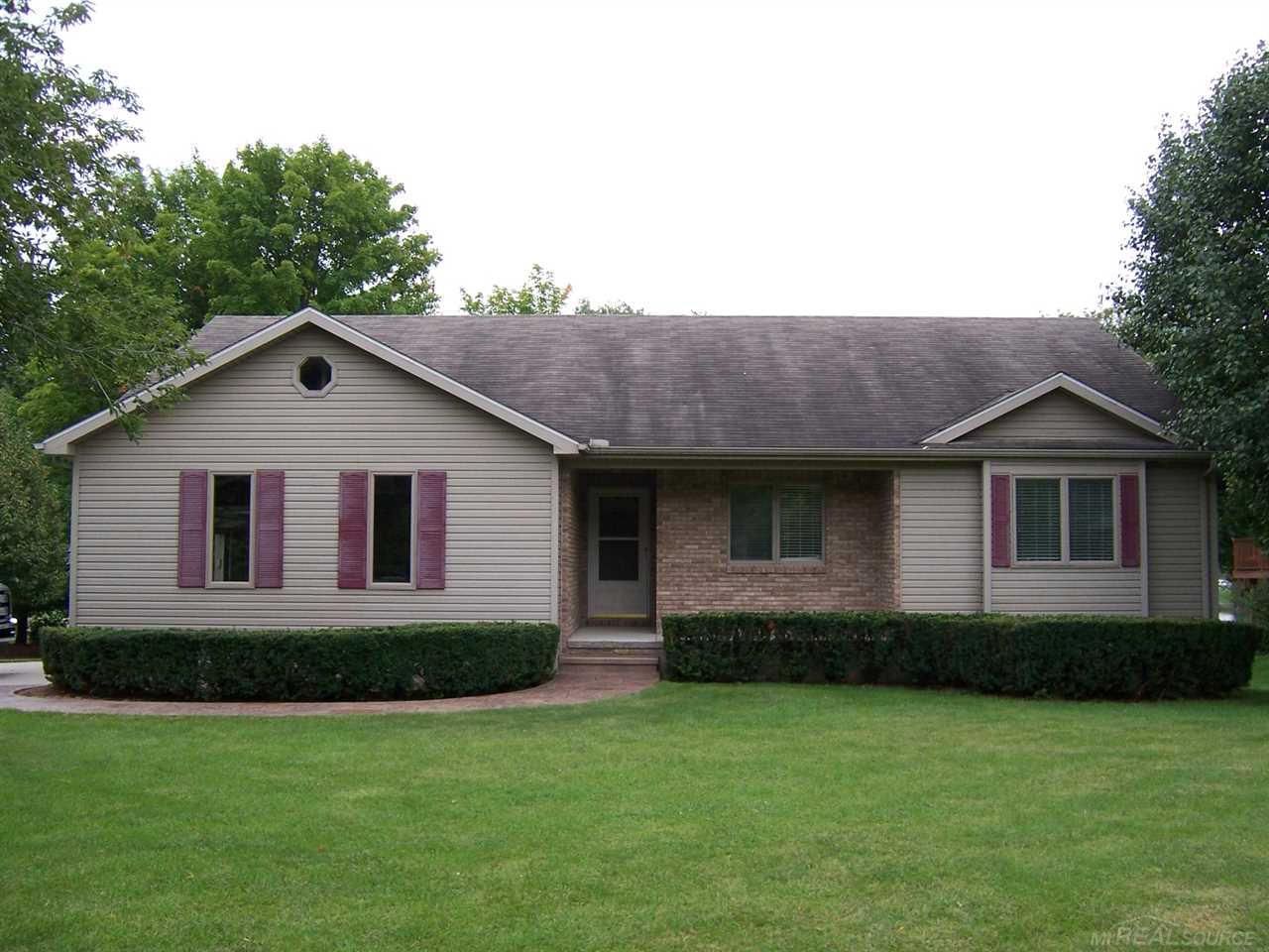 24966 Armada Ridge Road Armada, MI 48005 - Photo 1 of 24 31261777.JPG