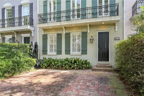 $1,590,000 | 3216 St Charles Avenue, New Orleans, LA 70115