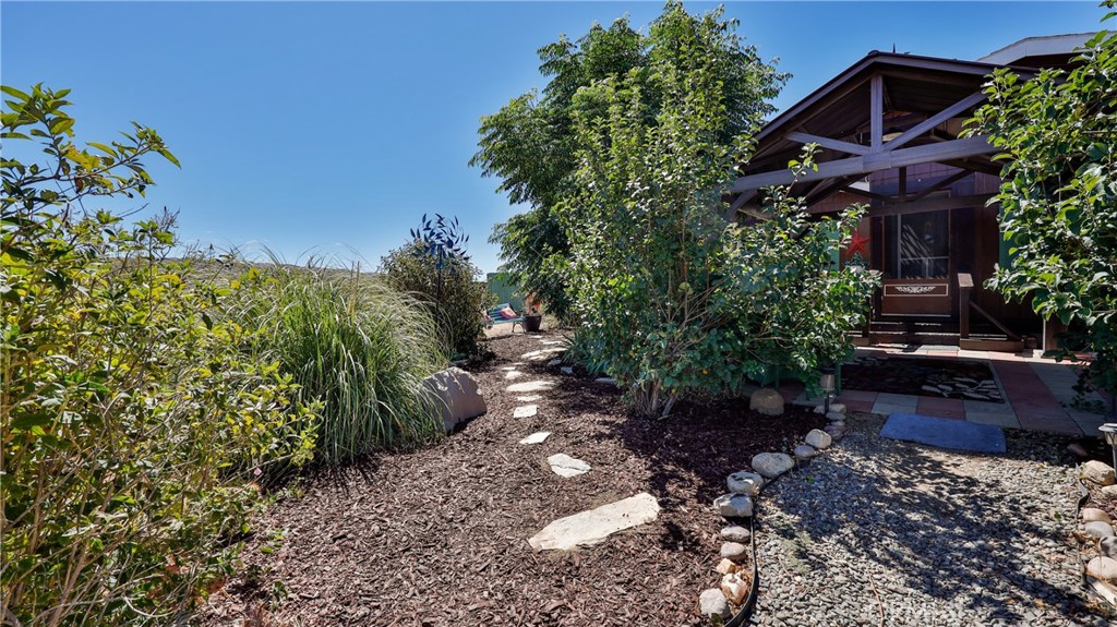 39550 Kirby Road Anza, CA 92539 - Photo 45 of 53 a view of a pathway with a yard