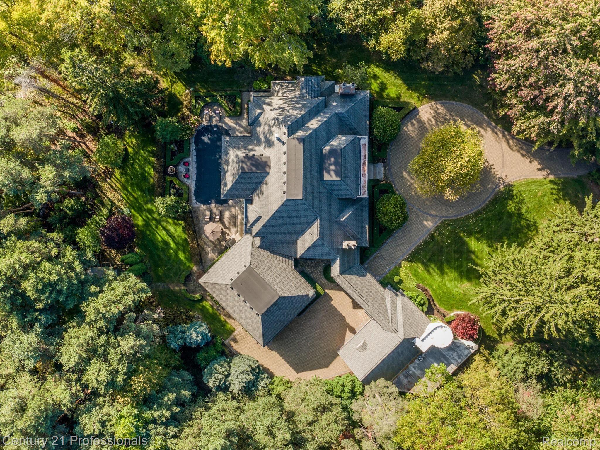 3565 West Tienken Road Rochester, MI 48309 - Photo 14 of 73 3565 W Tienken Rd Rochester-044-044-3565 West Tienken Road-MLS_Size.jpg