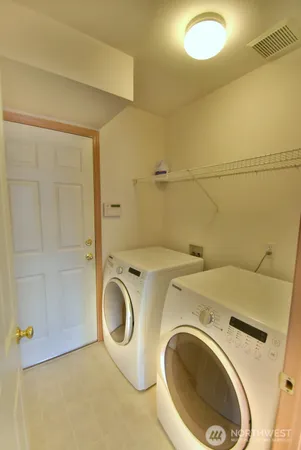 $3,600 | 3412 95th Place Southeast, Everett, WA 98208