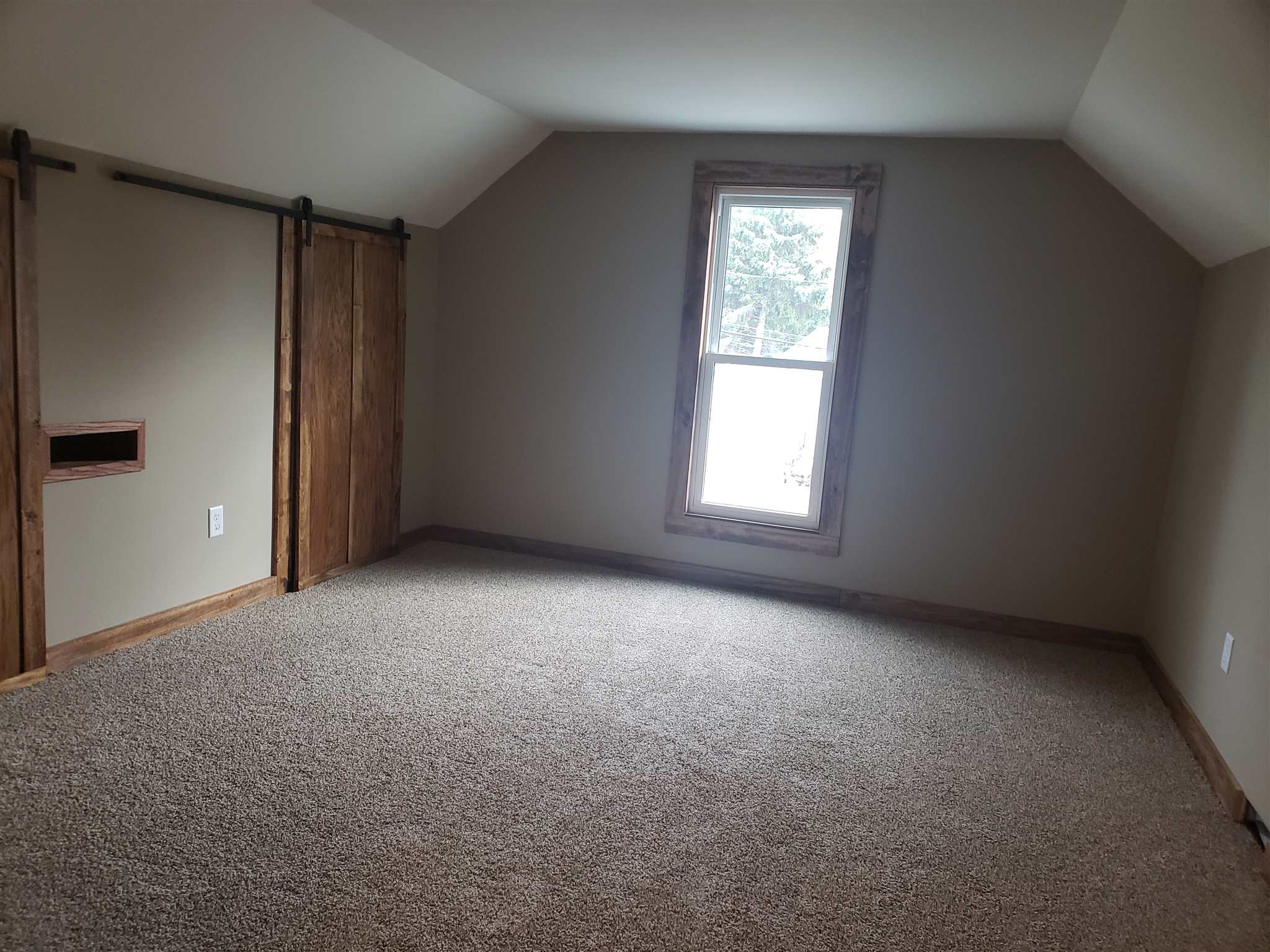 330 North 10th Street Decatur, IN 46733 - Photo 12 of 24