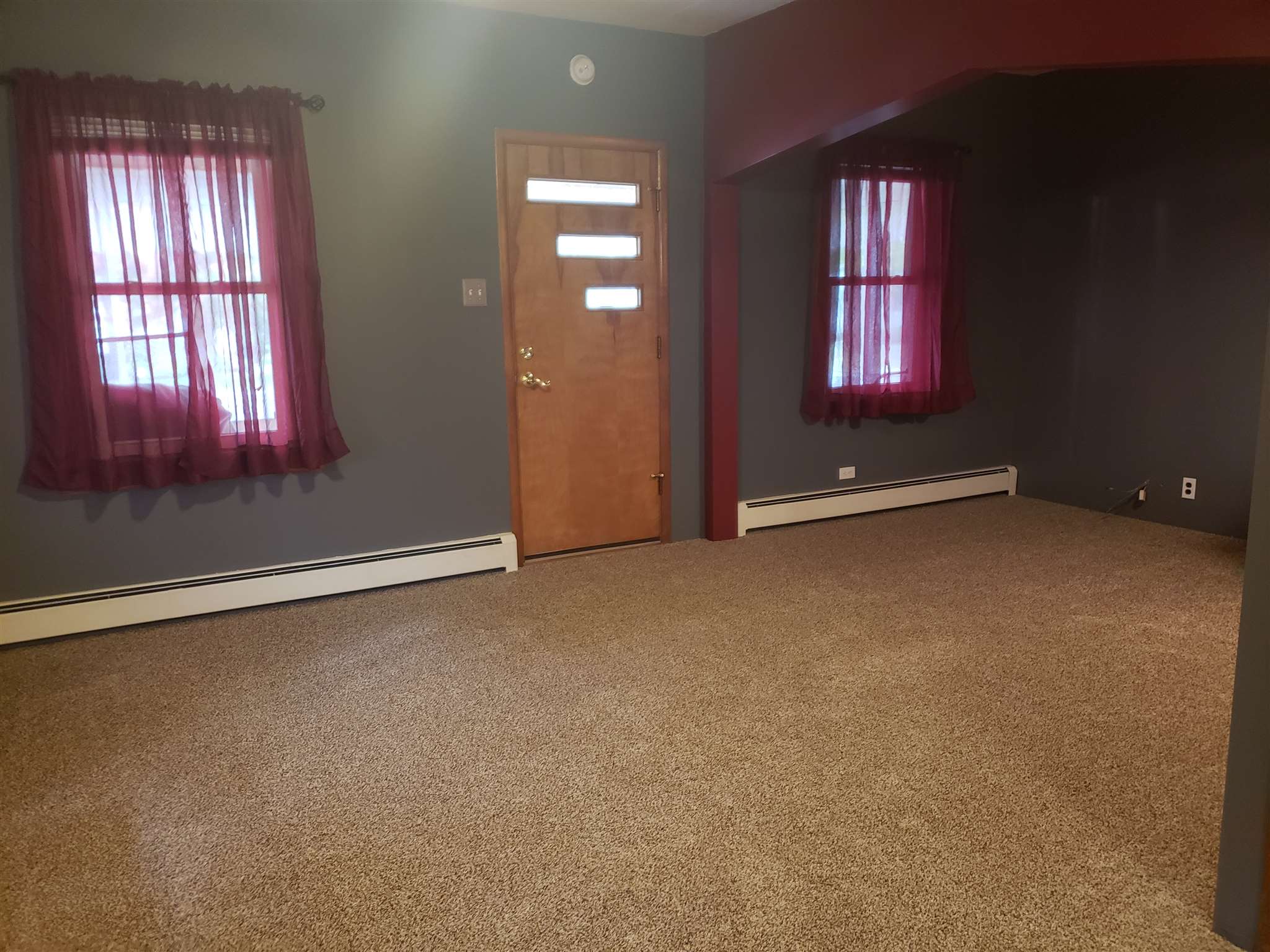 330 North 10th Street Decatur, IN 46733 - Photo 3 of 24