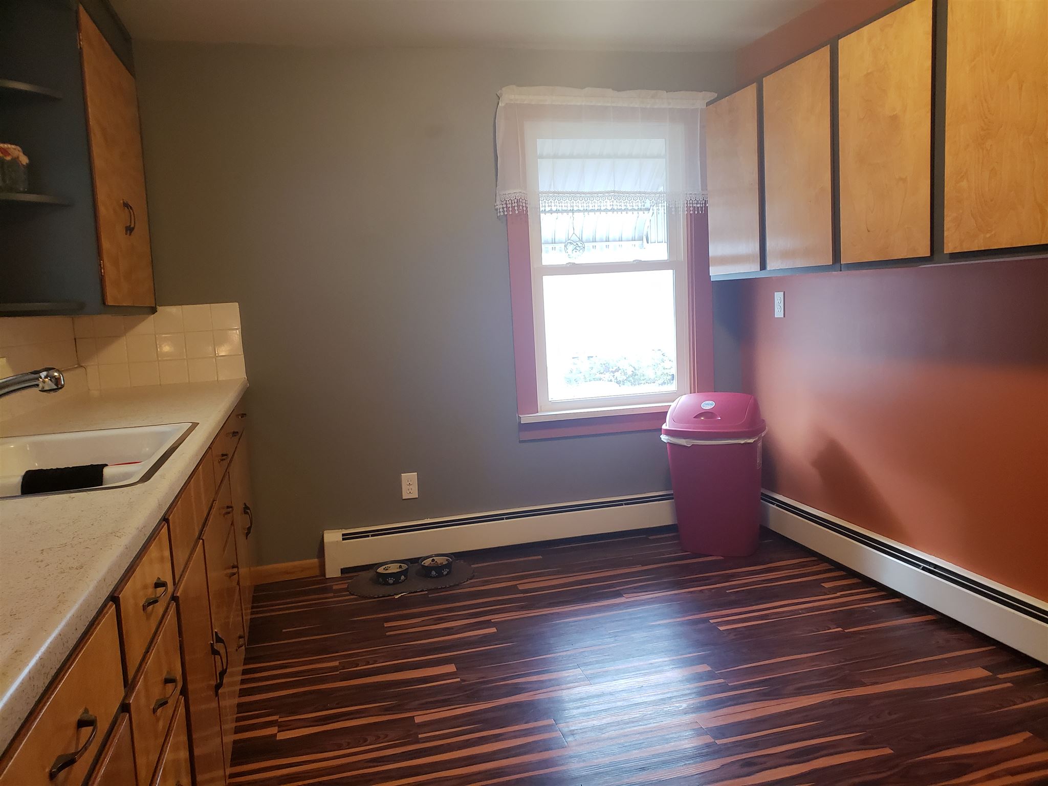 330 North 10th Street Decatur, IN 46733 - Photo 8 of 24