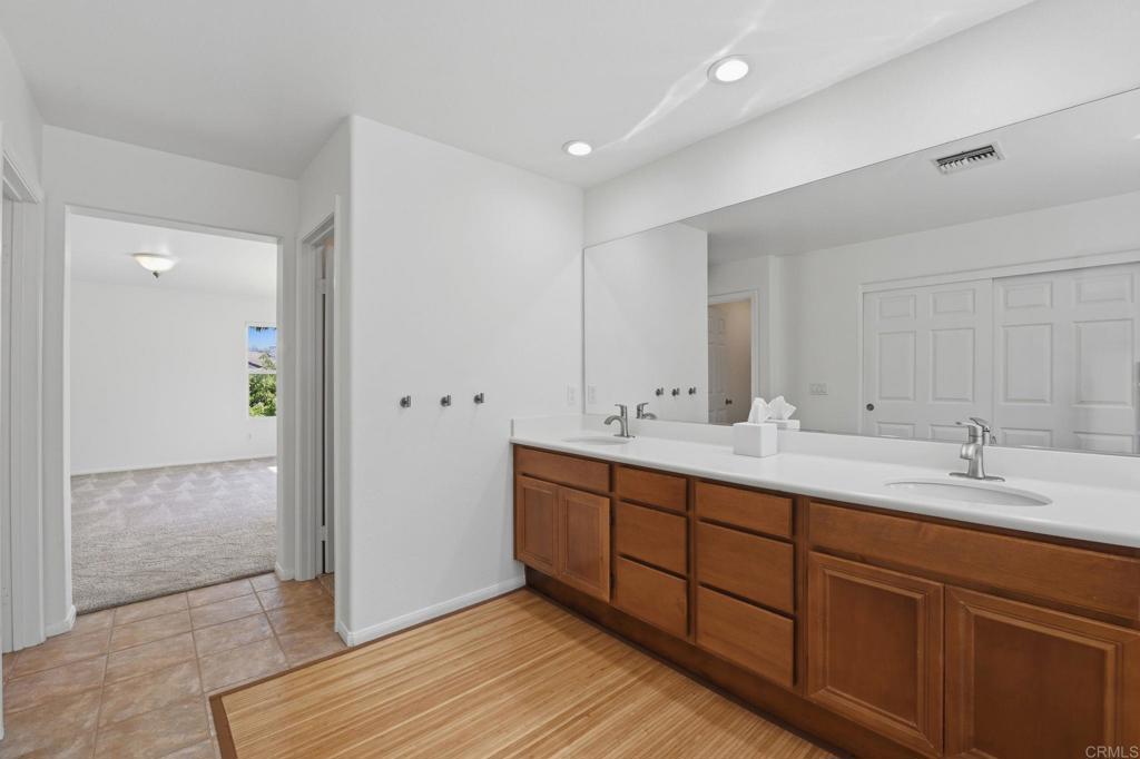 2347 Merwin Drive Carlsbad, CA 92008 - Photo 44 of 62
