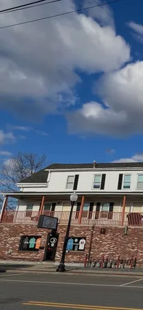 $2,850 | 374-378 Union Street, Unit 1, Franklin, MA 02038