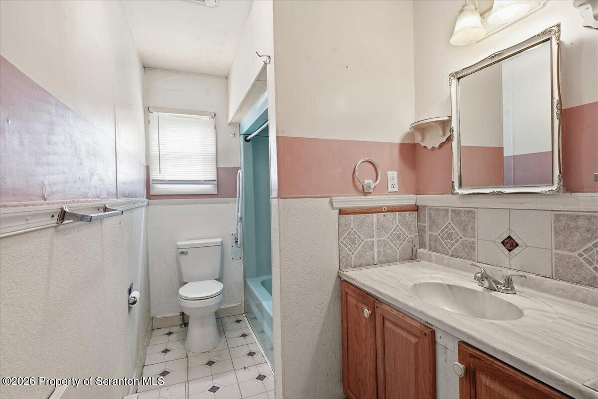 49 Hurbane Street Pringle, PA 18704 - Photo 18 of 50 16-49_Hurbane_Street_Pringle_016