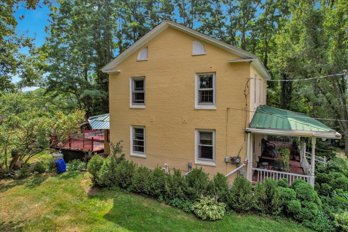2935 Greenbush Road Charlotte, VT 05445 - Photo 6 of 41 Gallery Image 6