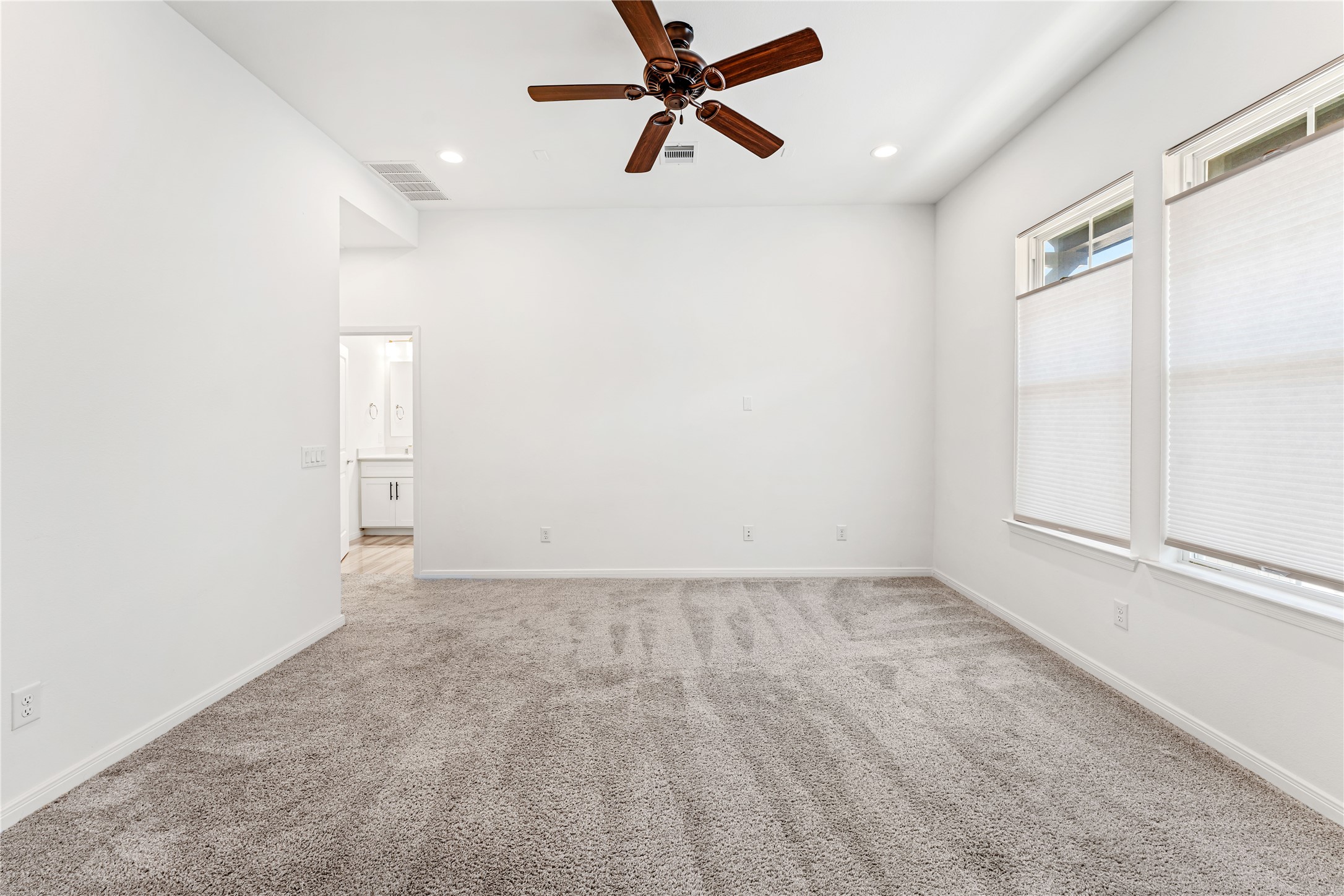 1526 Ojeman Road, Unit A Houston, TX 77055 - Photo 19 of 28