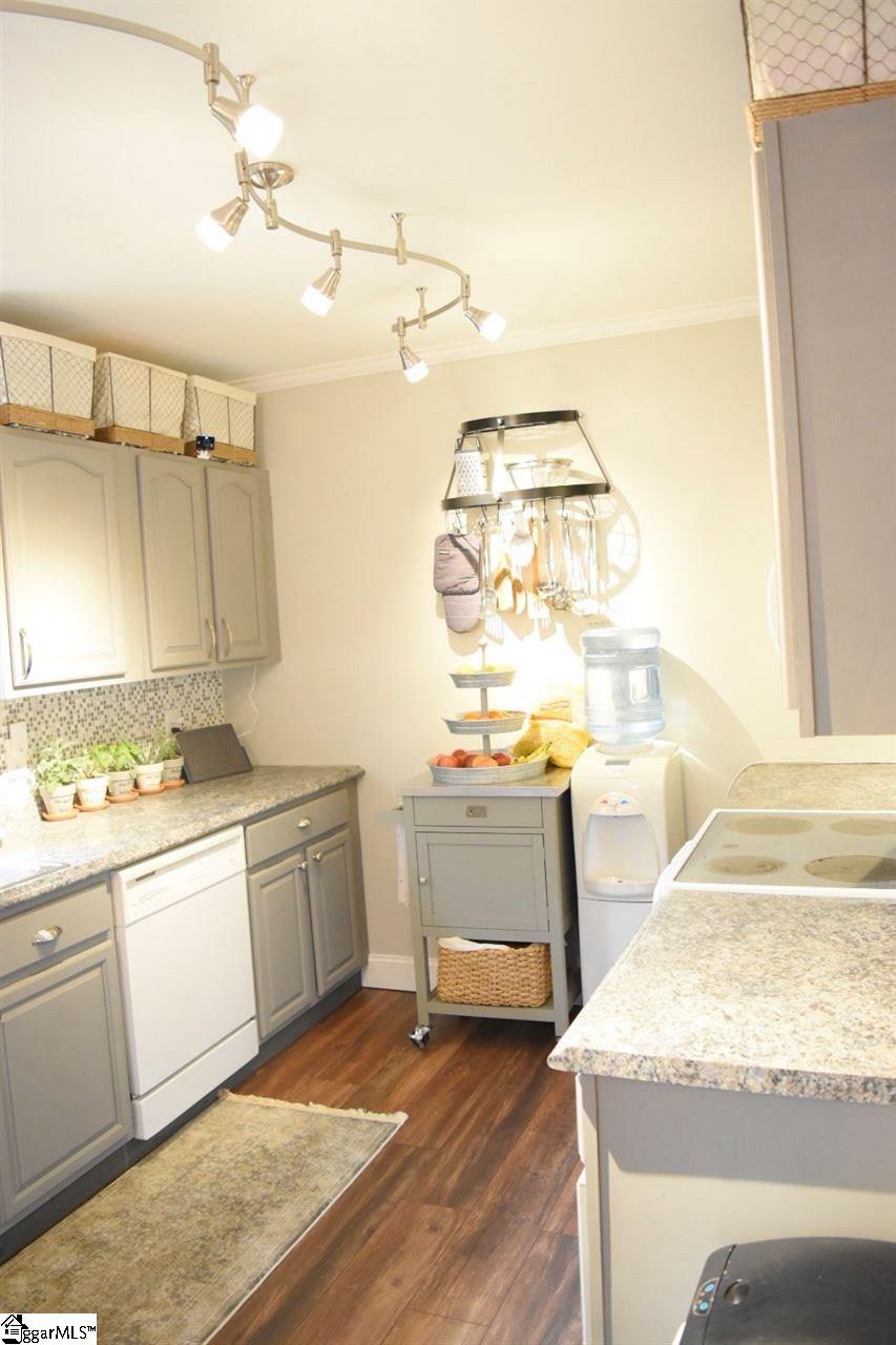 4465 Old Easley Bridge Road Easley, SC 29642 - Photo 10 of 31 Gallery Image 10