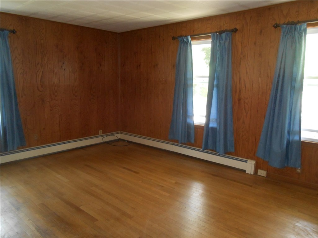 16 Pearl Street Westerly, RI 02891 - Photo 9 of 22 Gallery Image 9