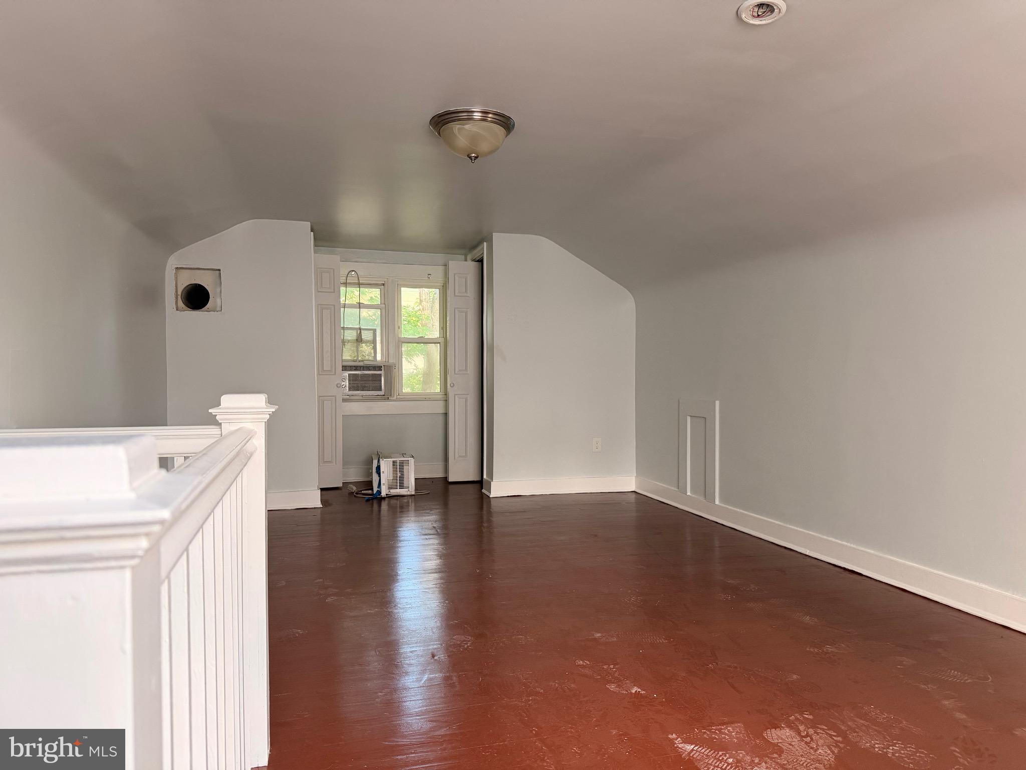 5318 Plainfield Avenue Baltimore, MD 21206 - Photo 9 of 15