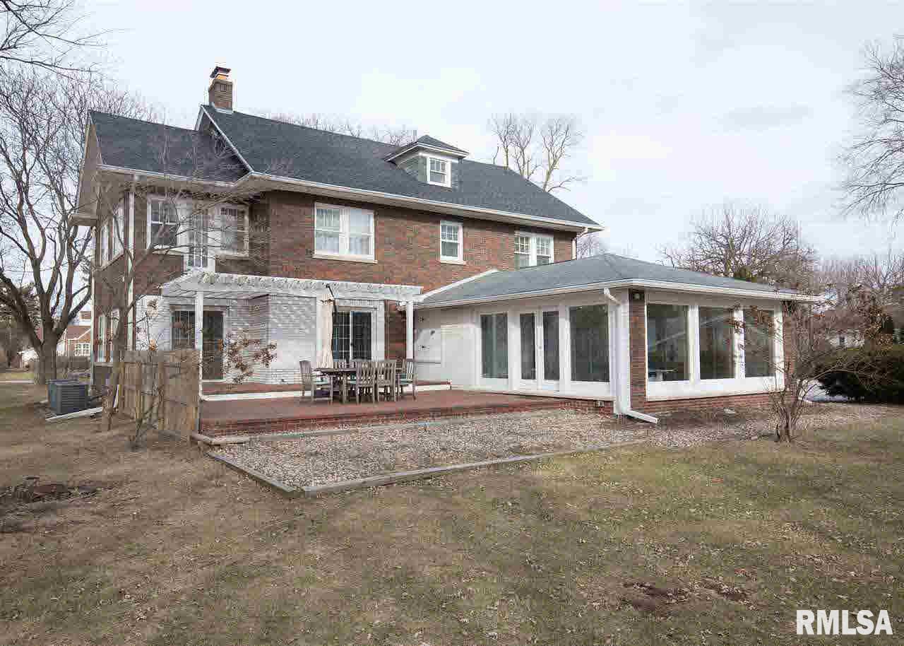 2915 Middle Road Davenport, IA 52803 - Photo 24 of 24 Gallery Image 24