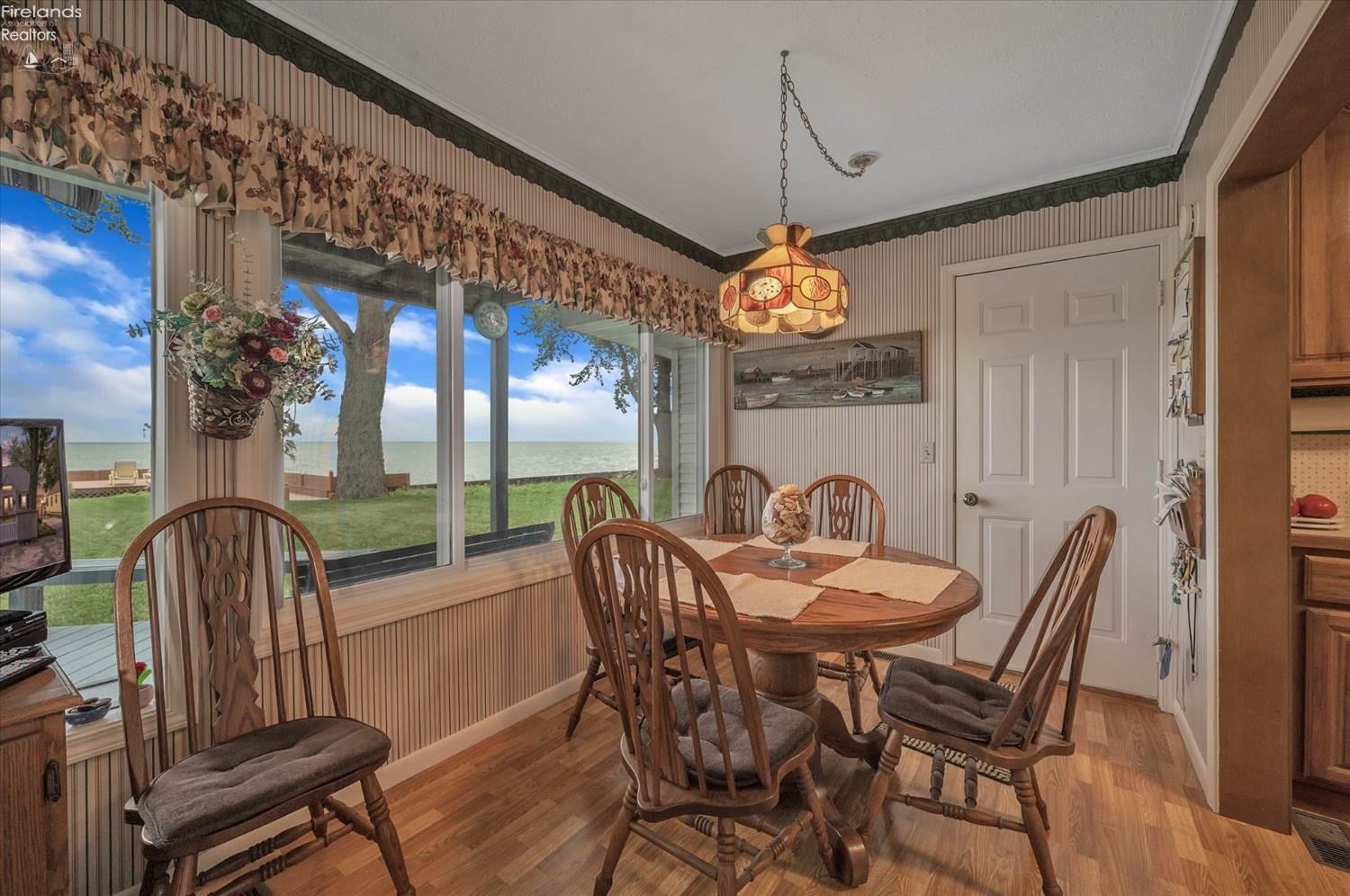 2237 East Sand Road Port Clinton, OH 43452 - Photo 11 of 41 Gallery Image 11