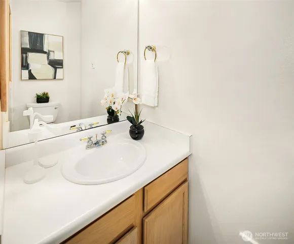 $440,000 | 3752 Providence Point Drive Southeast, Unit 1403, Issaquah, WA 98029