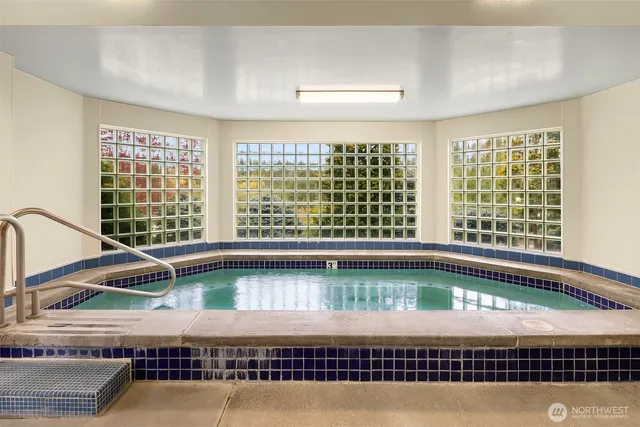 $440,000 | 3752 Providence Point Drive Southeast, Unit 1403, Issaquah, WA 98029