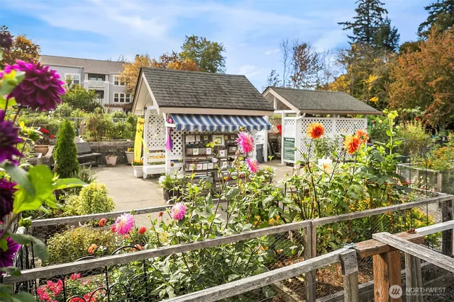 $440,000 | 3752 Providence Point Drive Southeast, Unit 1403, Issaquah, WA 98029