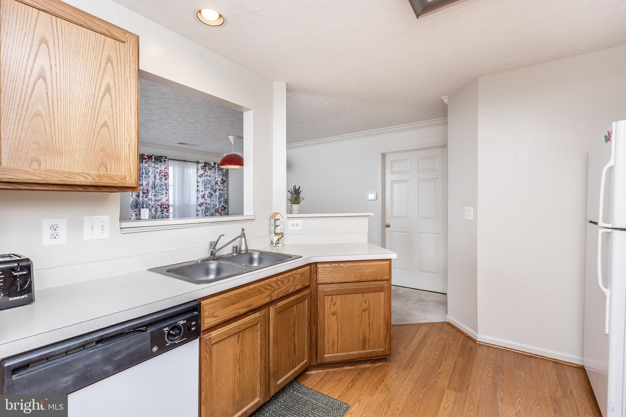 9601 Haven Farm Road, Unit E Perry Hall, MD 21128 - Photo 18 of 30 Kitchen