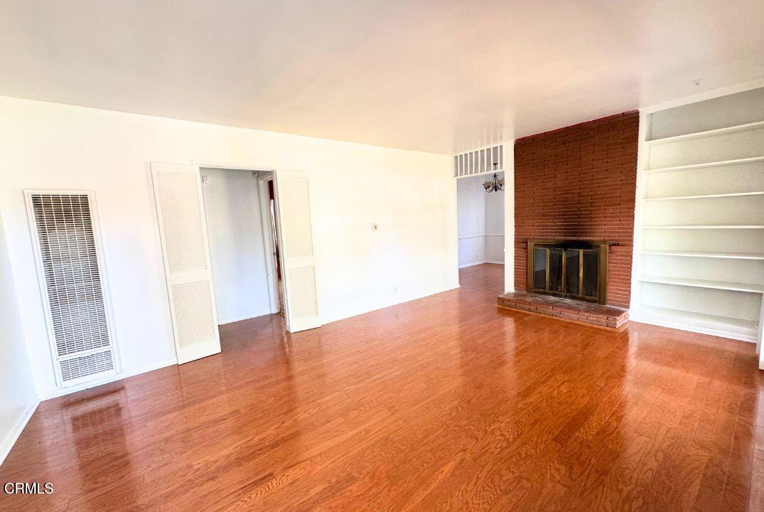 44215 Date Avenue Lancaster, CA 93534 - Photo 2 of 30 2