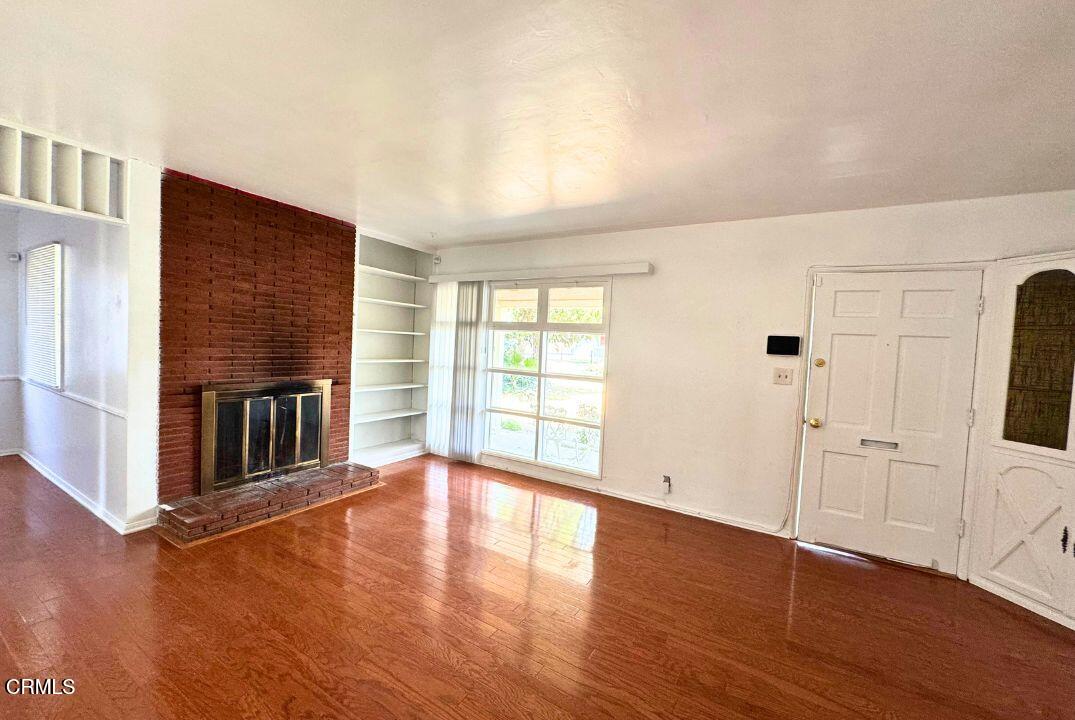 44215 Date Avenue Lancaster, CA 93534 - Photo 4 of 30 4