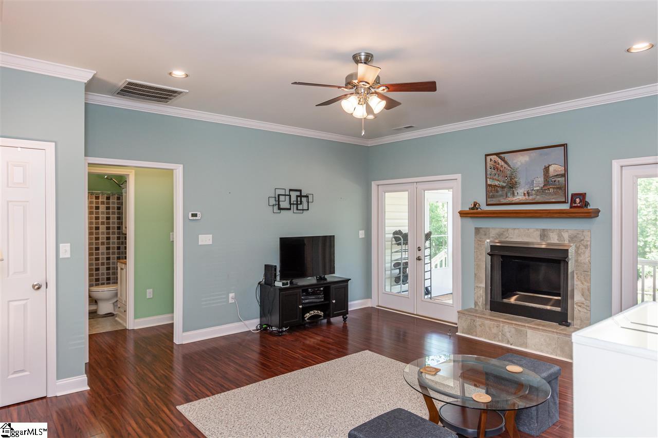 406 Boling Road Greenville, SC 29611 - Photo 11 of 32 Gallery Image 11