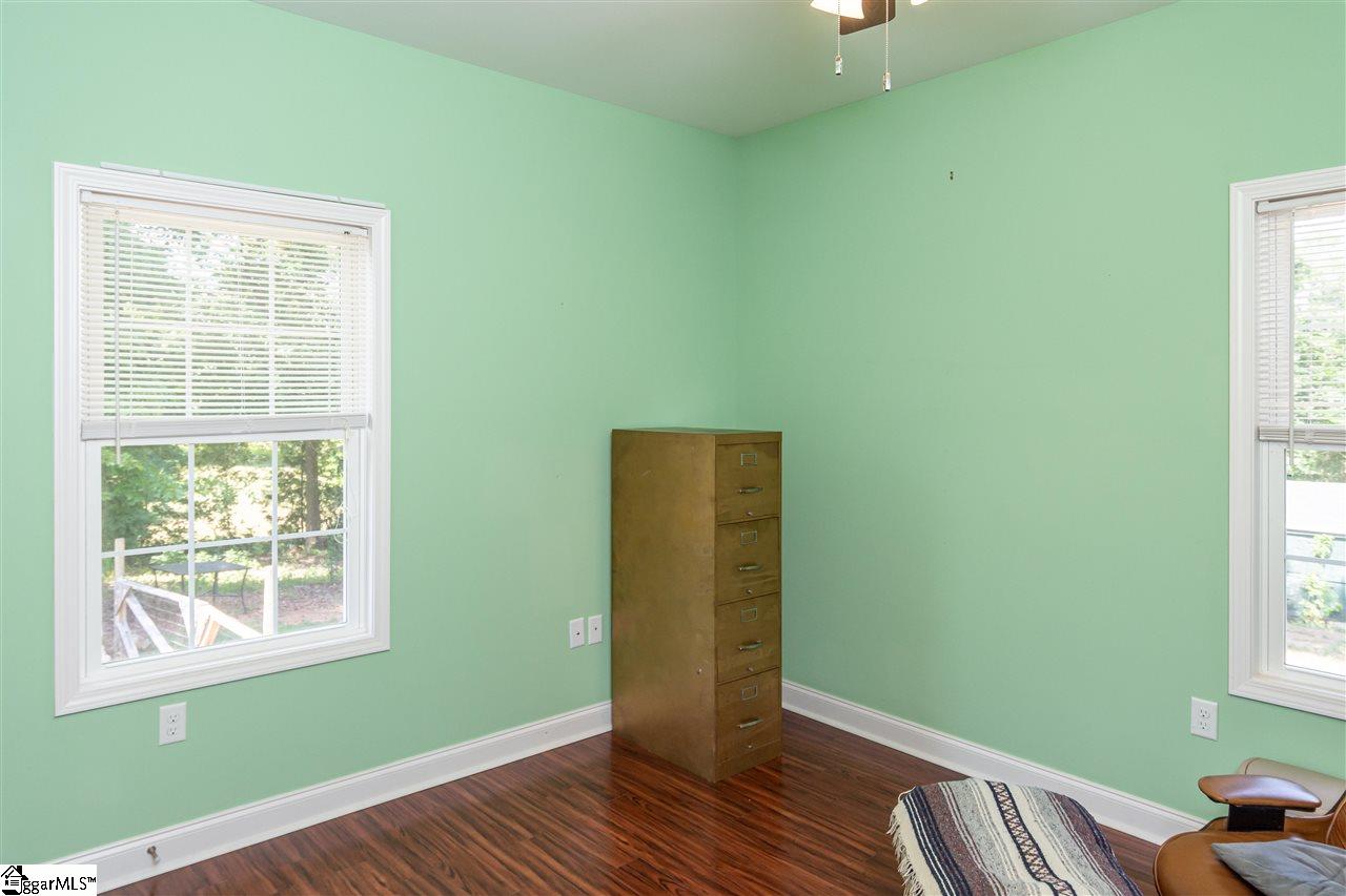 406 Boling Road Greenville, SC 29611 - Photo 23 of 32 Gallery Image 23