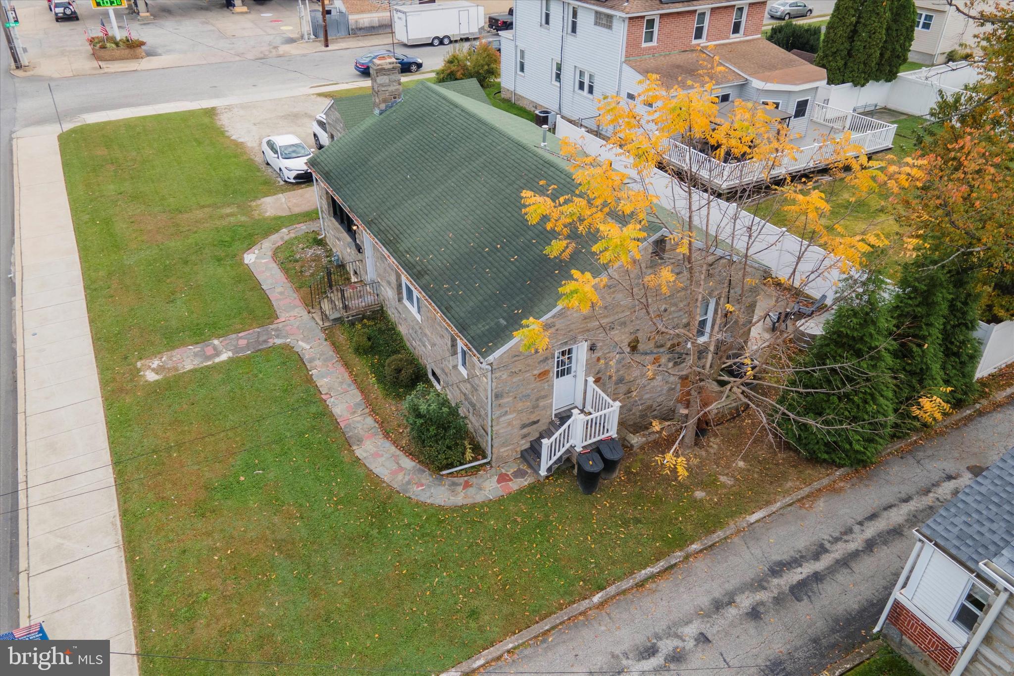 706 MacDade Boulevard Folsom, PA 19033 - Photo 32 of 34