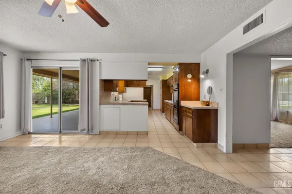 $550,000 | Undisclosed Address, Bakersfield, CA 93309