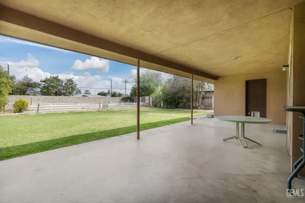 $550,000 | Undisclosed Address, Bakersfield, CA 93309