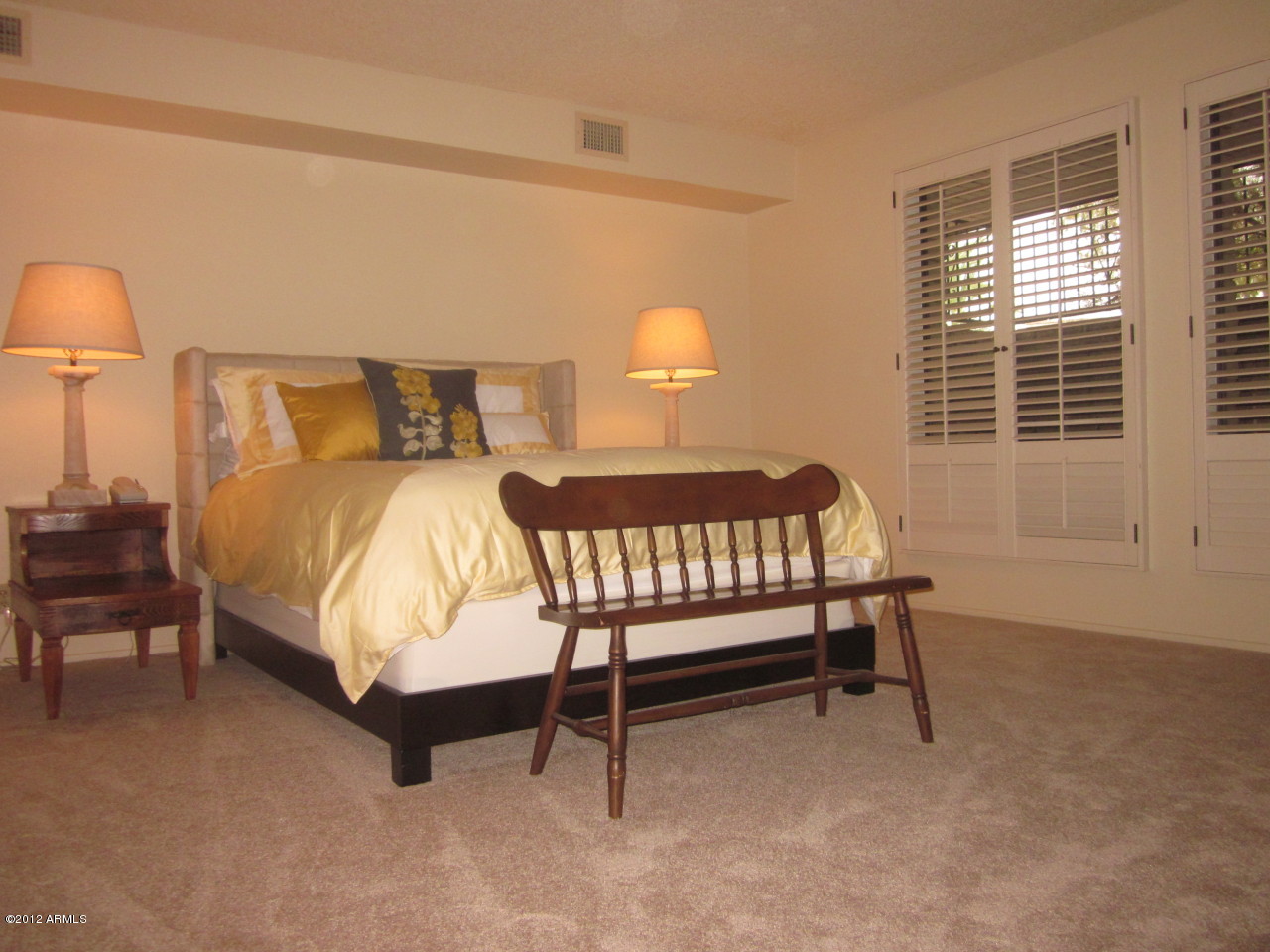 3712 East Monterosa Street Phoenix, AZ 85018 - Photo 15 of 28 Guest bedroom