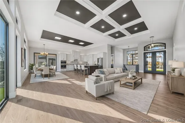 $1,999,000 | 1356 Duckhead Road, Lake Ozark, MO 65049