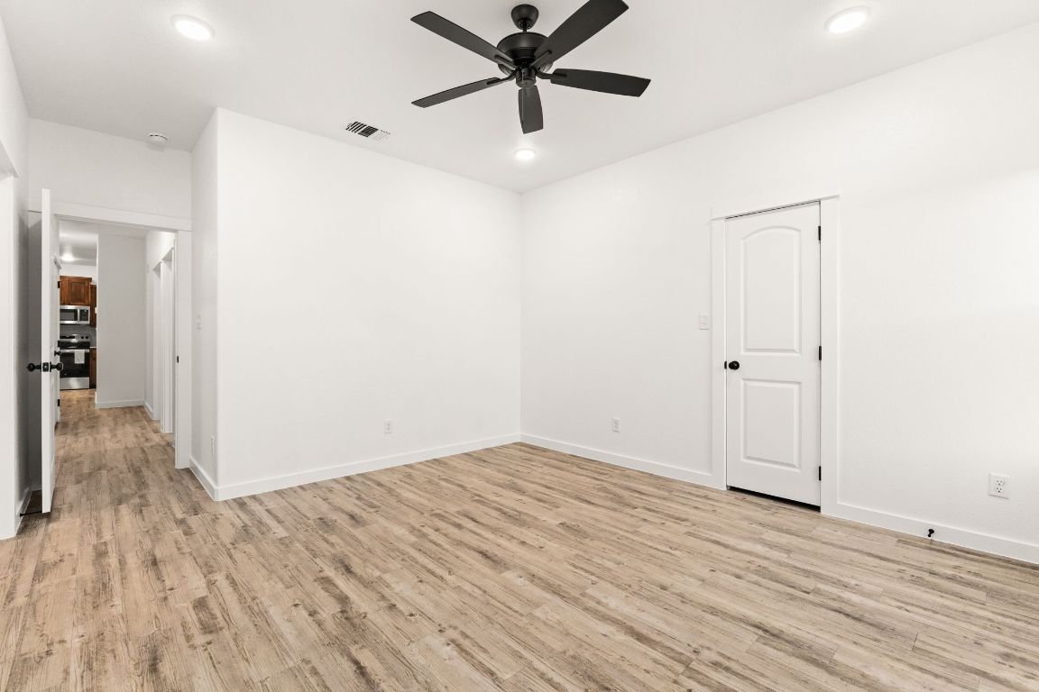 3602 Canvasback Road Killeen, TX 76542 - Photo 19 of 29 wooden floor in an empty room