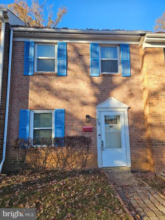 $2,000 | 726 Olde Greenwich Circle, Fredericksburg, VA 22408