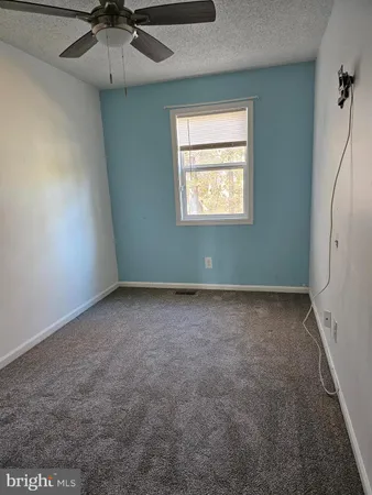 $2,000 | 726 Olde Greenwich Circle, Fredericksburg, VA 22408