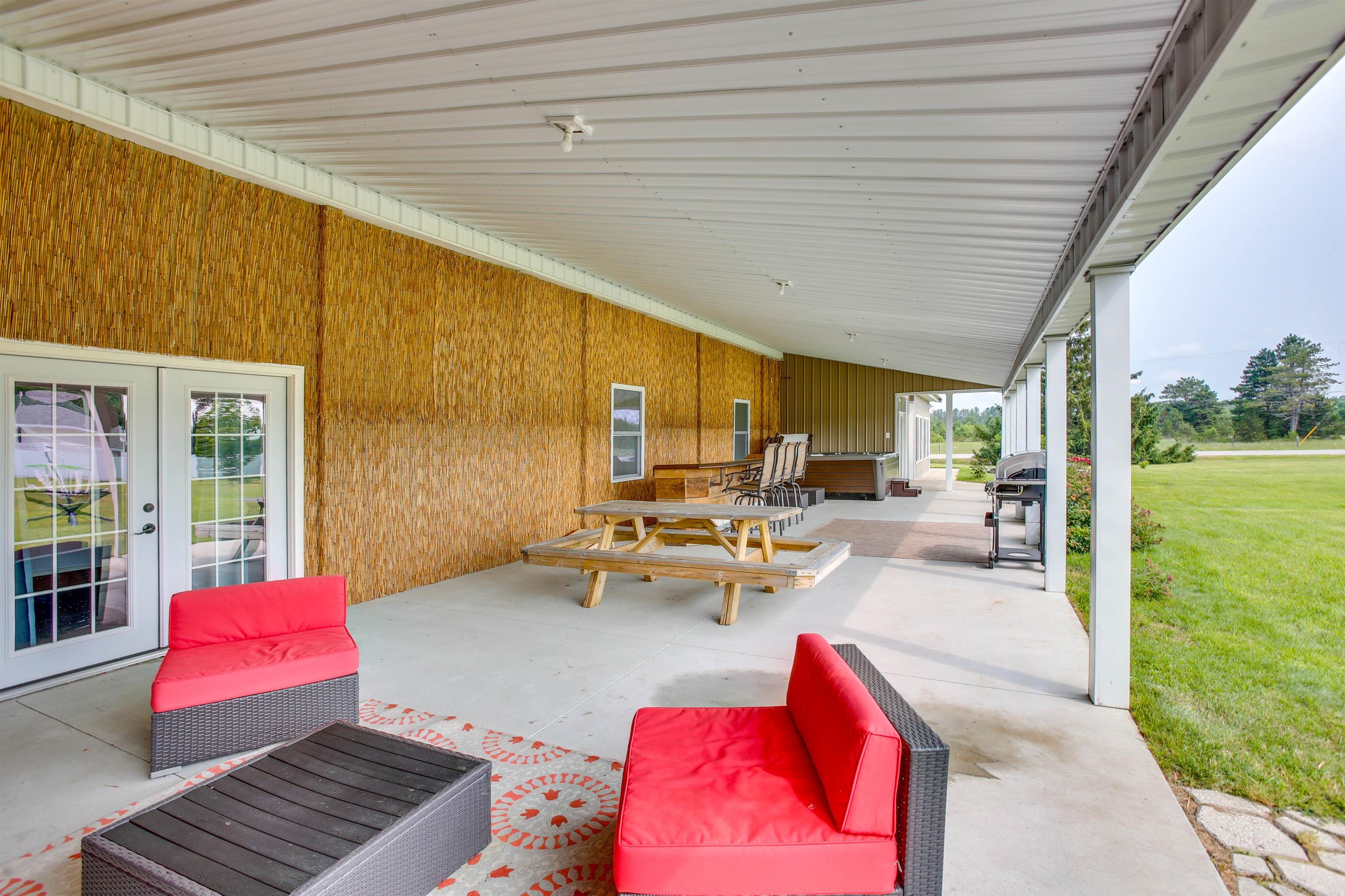 6576 34 Road Cadillac, MI 49601 - Photo 40 of 98