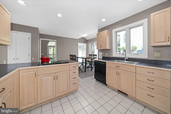 $559,900 | 1 Tarragon Court, Wilmington, DE 19808