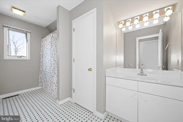 $559,900 | 1 Tarragon Court, Wilmington, DE 19808