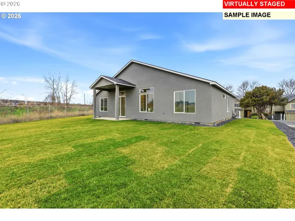 $414,900 | 1242 Southeast Kimber, Hermiston, OR 97838