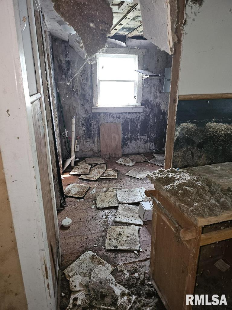 106 Beeson Street Joy, IL 61260 - Photo 3 of 8