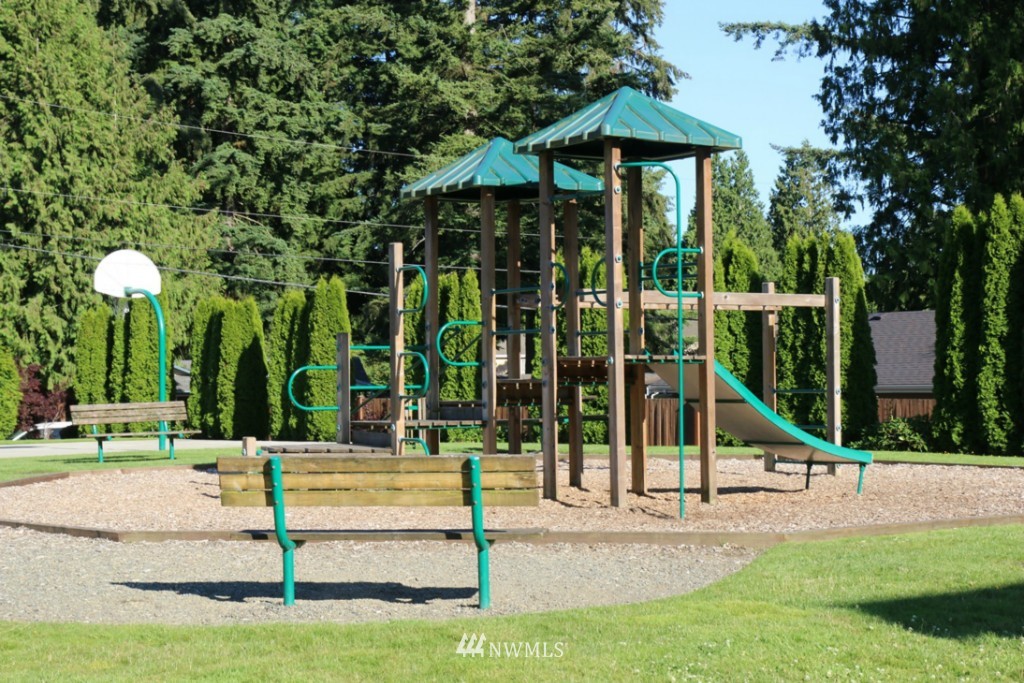 208 197th Street Southwest Bothell, WA 98012 - Photo 14 of 14