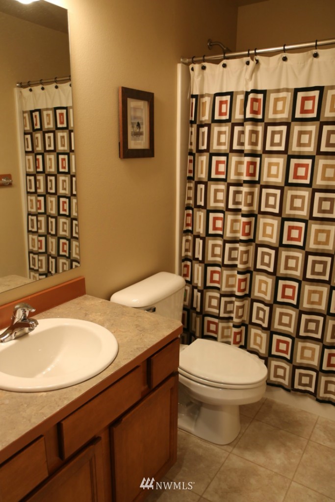 208 197th Street Southwest Bothell, WA 98012 - Photo 10 of 14