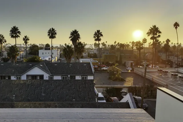 $1,999,999 | 505 North Freeman Street, Unit 202, Oceanside, CA 92054